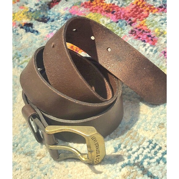Vintage Y2k Levis Brass Buckle Distressed Italian Leather Brown Boho Western M - Picture 1 of 9